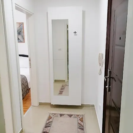Mia Apartment *