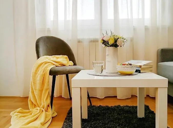 Διαμέρισμα Mia