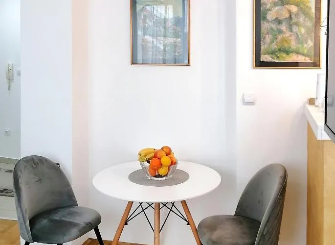 Διαμέρισμα Mia *